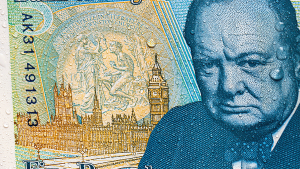 £5 No Deposit Bonus